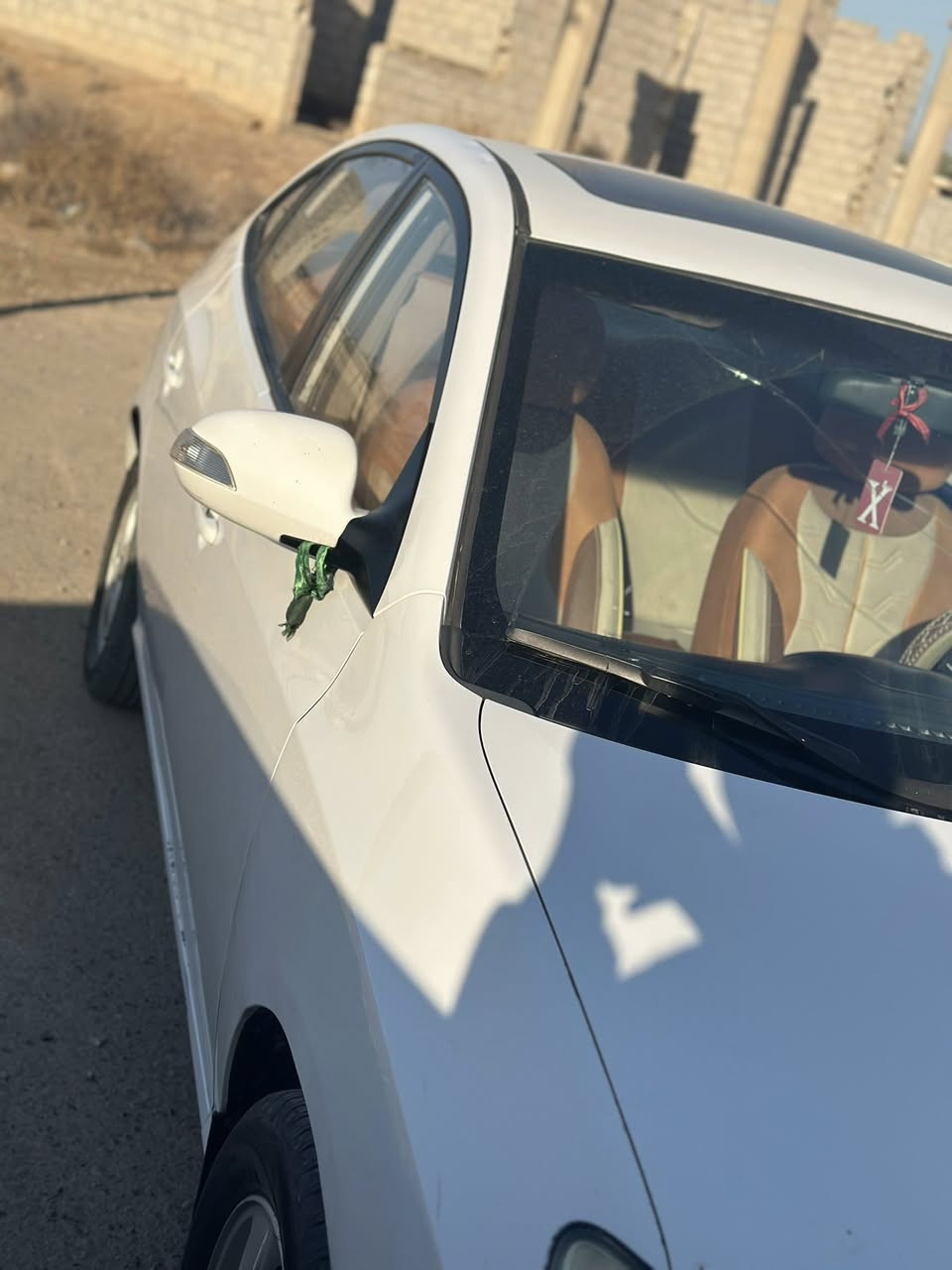 السلام عليكم سياره انتره موديل 11البيع سياره مكفوله كير محرك كشر حلو مابي ضربه سنويه الحد 2030مكان بغداد تقاطع النهروان مكلف بل نشر رقم الهاتف ***********
