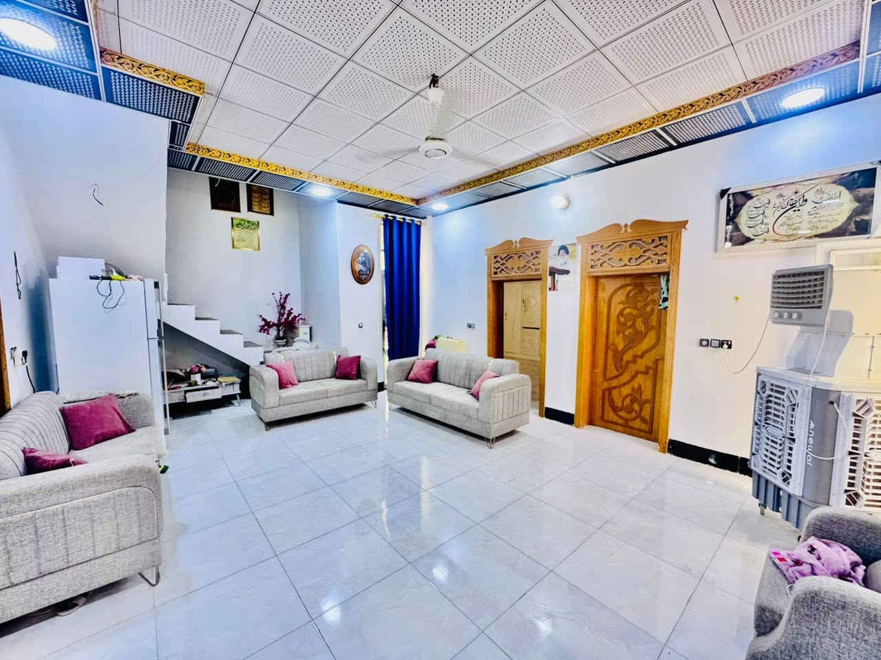 يالله بيت البيع المساحه 200متر حي النداء مجمع بيتي الثاني قريب على مجمع السطان شارع 12 شغل جناي السعر خاص ***********وتساب وتصال
