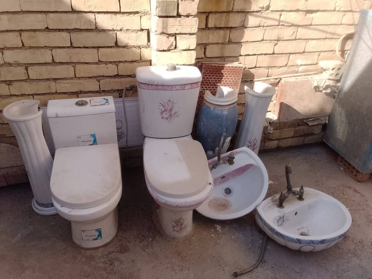 للبيع
ماكو توصيل
مكاني حي البساتين
للاستفسار خاص


**إذا كنت صاحب هذا الإعلان وتريد حذفه لأي سبب، رجاءا أرسل رسالة إلى الدعم الفني**