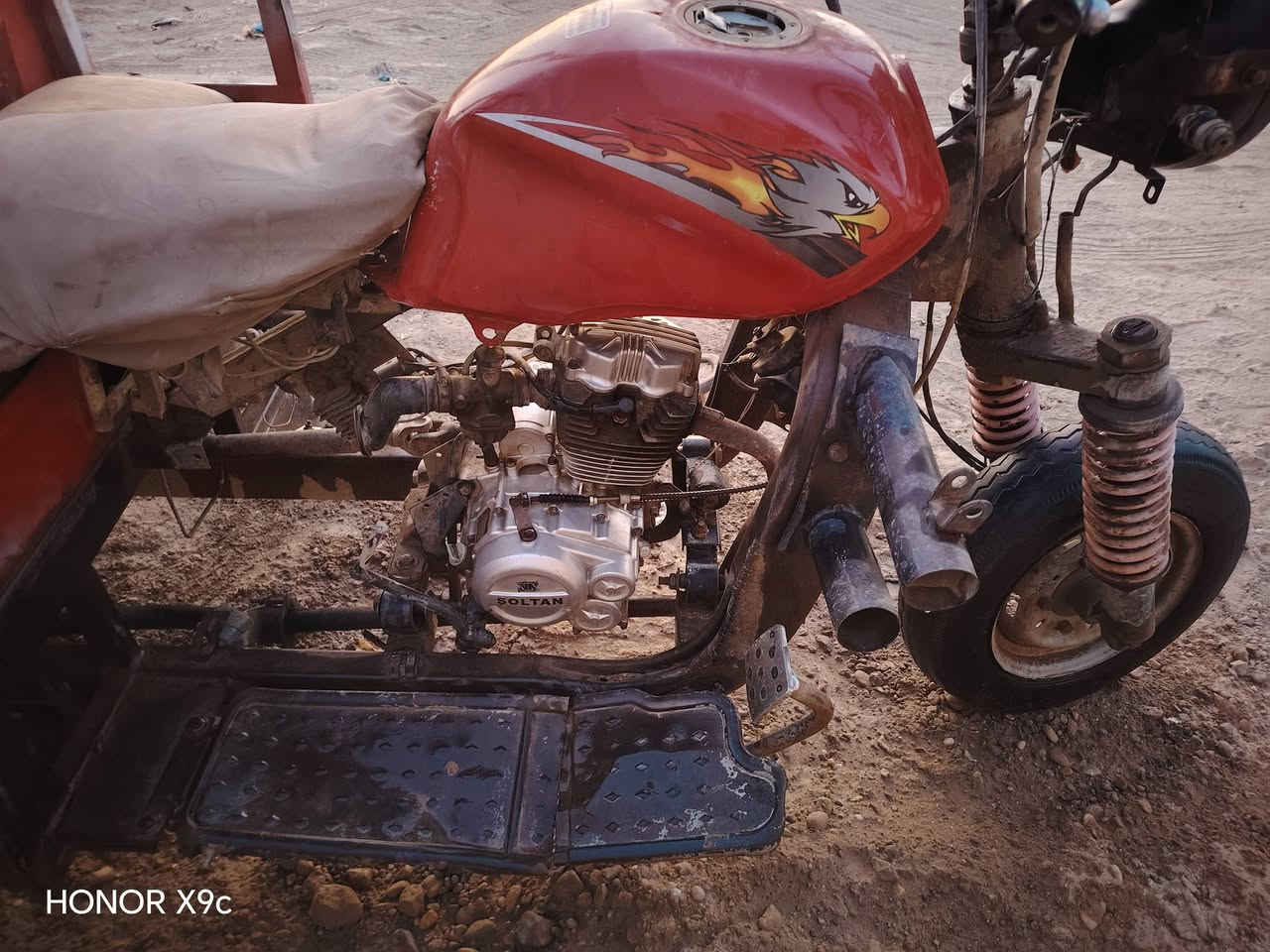 سلام عليكم ستوته للبيع شغاله ضايعه اوراقهة 
مكان ميسان المجر معمل الورق 
السعر 500
رقم الهاتف. ***********
