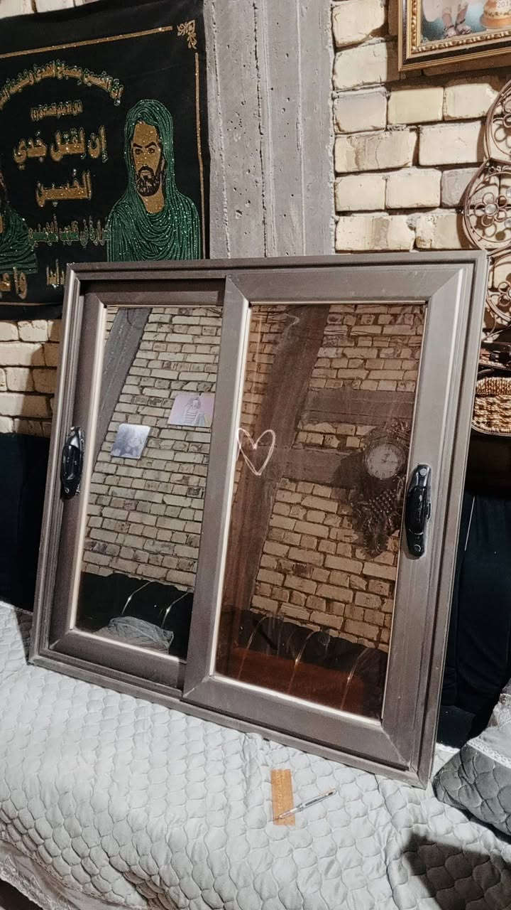 تتوفر شبابيك pvc والمنيوم عدد 3  نظيفات
السلام عليكم تتوفر شبابيك pvc والمنيوم عدد 3  نظيفات جدا استعمال قليل قياسات متر مربع 
شباكين سلايد وواحد طلاكه وسعر الشباك الواحد 50 الف 
العنوان البصرة / حي الحسين 
***********
