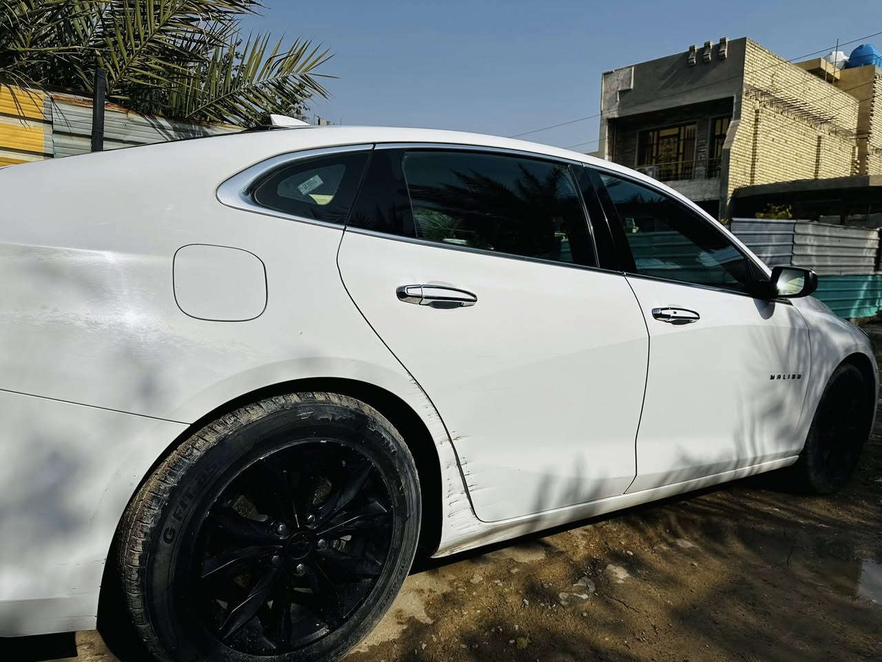 ماليبو 
الموديل 2020 نجف بسمي وين ميعجبك احولك 
الظرر : جاملغ وبنيد بدون شواصي راس البراكيت من يم الدعامية شويه بيه ومعدل ومصورة اني ومرفع الصور وضرر جانبي شخوط  باب الخلفي والجاملغ الهلال مالته بدون تعديل وموجودة صورة 
المواصفات :بصمة ابواب وجنطة 
كشن كهرباء السائق
كشنات جلد احمر عمل 
كشنات جلد 
كشنات هيتر 
تبريت مناخين منفصل /قطعتين
شاشة جبيرة مع كامرة دوارة 
لايت زنون عالي وناصي اصلي اني مسوي وكالة
البك لايت لد هاليوجين 
كير جديد شادة بيدي 
تخم تاير جديد باتري جديد
دسكات امامي خلفي جدد 
صدر الامامي كله جديد مع درايم شفت جدد اصلي وكالة اذاين المحرك جدد وكالة شادهم 
ادامه كامله للسيارة 
……….
السعر :120
العنوان :بغداد الدورة 
الرقم :***********
