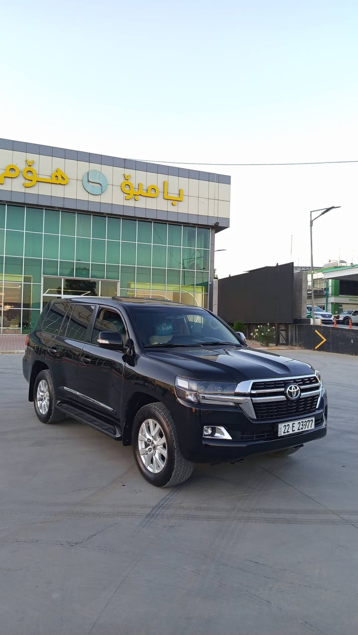 وەنەوشە gxr ڕەشی قەتران مۆدێل 2011 کامل کراوە بە 2021 نمونە لەجوانی پێش و پشتی کەپسە سەقفی پەڵەیەک بۆیاخی هەیە  گێڕو مەکینە و ئەکسلی بەشەرت سەیارەی ماڵی خۆمە بەناو خۆمەوەیە 
سعریشی مناسبە 257 وەرەقەو معامەلە


**إذا كنت صاحب هذا الإعلان وتريد حذفه لأي سبب، رجاءا أرسل رسالة إلى الدعم الفني**