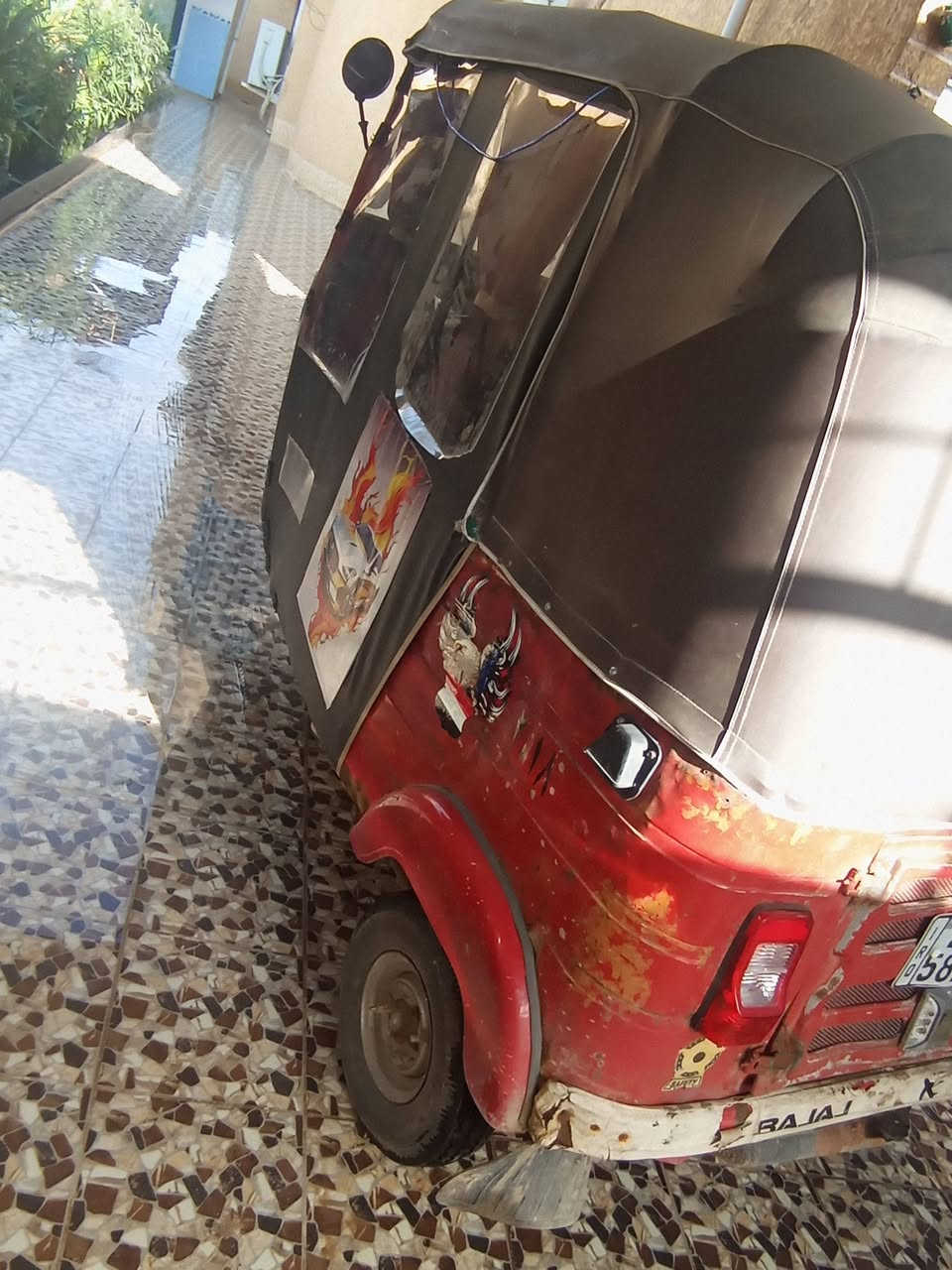 السلام عليكم تكتك للبيع موديل 2018 تكتك مكينه كير خير من الله الكشر كبالك بل صور السعر 4700بيه مجال بسيط الاستفسار الاتصال على الرقم *********** المكان ديالى بعقوبة تقاطع القدس أو معارض الحديد
