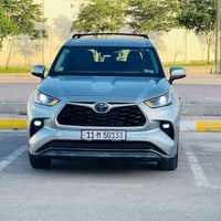 هايلاندر XLE • هايبرد • ٢٠٢١