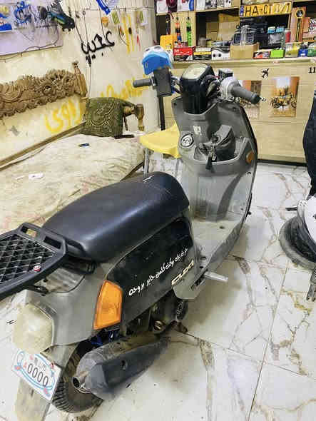 بوليسي للبيع دراجه نضيفه خير من الله اي نقص مابيها سعر ٥٠٠ وباقي تفاصيل اتصل عل رقم ***********
