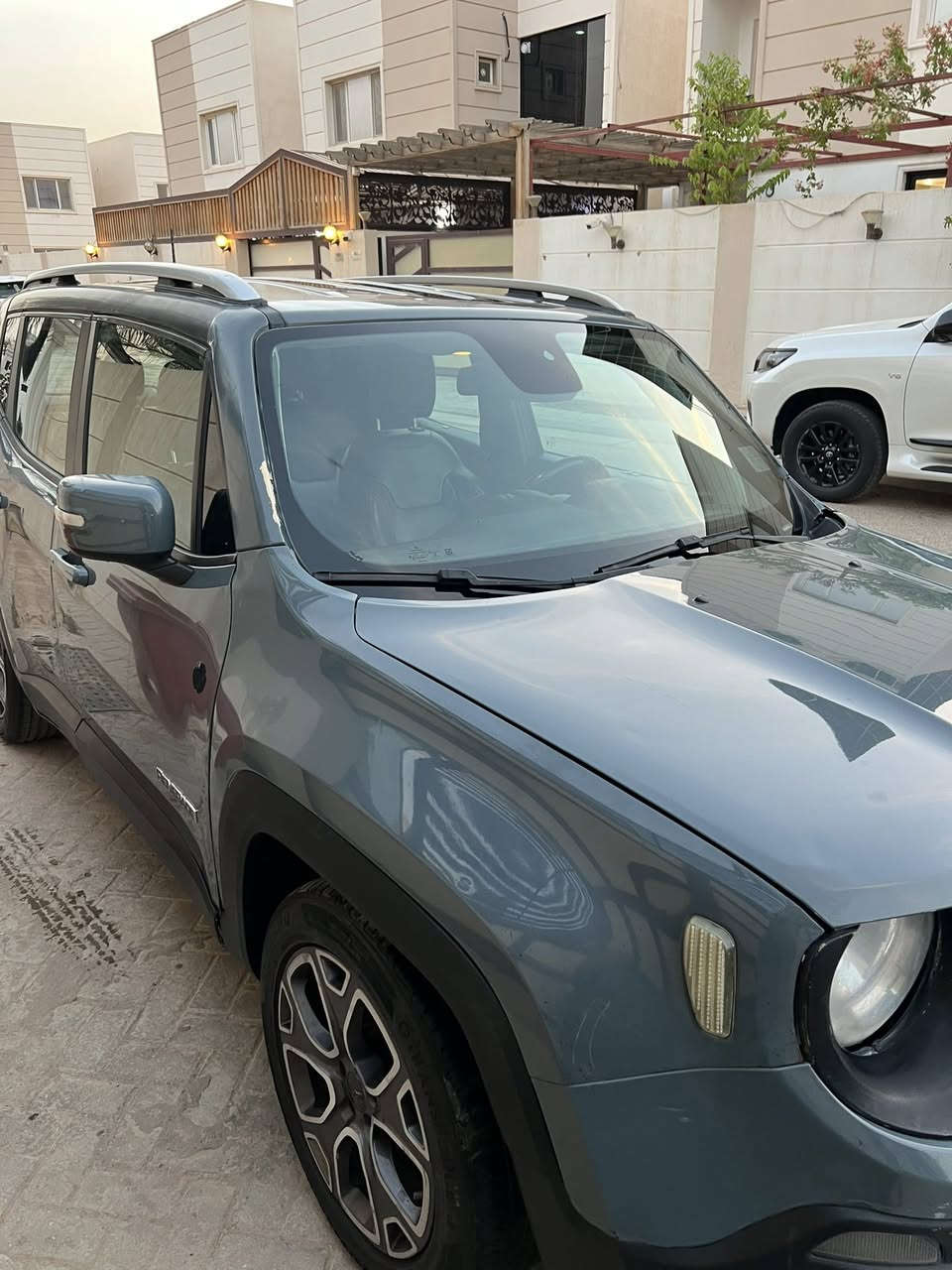 جيب رنجيد ١٨ لمتدد  محرك ٢٤٠٠ المرغوب سياره فول مواصفات عدا الفتحه بيها تعديل ب تكمه وجاملغات ثنين واحد صبغ واحد بارد السعر ١٠٥ او مراوس بدارت تراي وين ميعجبك كير محرك مكفول عنواني كربلاء


**إذا كنت صاحب هذا الإعلان وتريد حذفه لأي سبب، رجاءا أرسل رسالة إلى الدعم الفني**