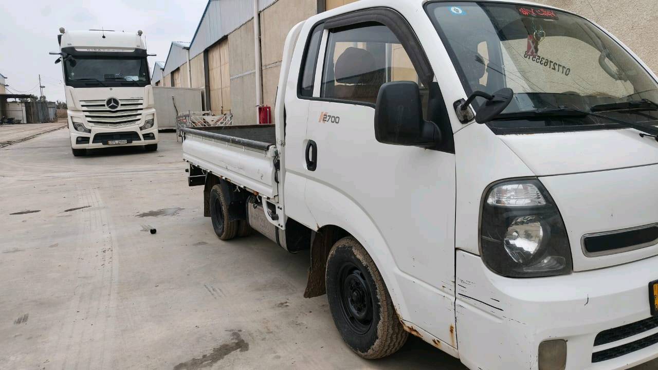 كيه بنكو موديل 2015واسط رقم انكليزي تحويل ثاني يوم السيارة مكفوله شاصي ورقم شاصي مكينه كير كفاله 
