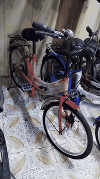 السلام عليكم
مجمع البركة   لكافة انواع الدراجات الهوائية الباله والجديد الياباني  بيع وشراء ومراوس ومواد احتياطيه والصيانة 
موبايل ***********
