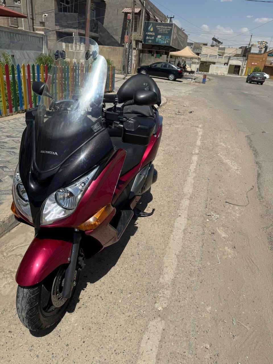 سلفر ونج 400GT مكفوله جديده بعدها  ماشيه 27الف
جامه قطعتين

سستم كامرات امامي خلفي

دراجه سويجين 

 جنطه مثلثه 

مصطره بيها وسماعه

تدفئه يدات

وبعد بيها هواي نواعم 

مكاني بغداد الدوره الاستفسار عل سعر عل رقم***********
