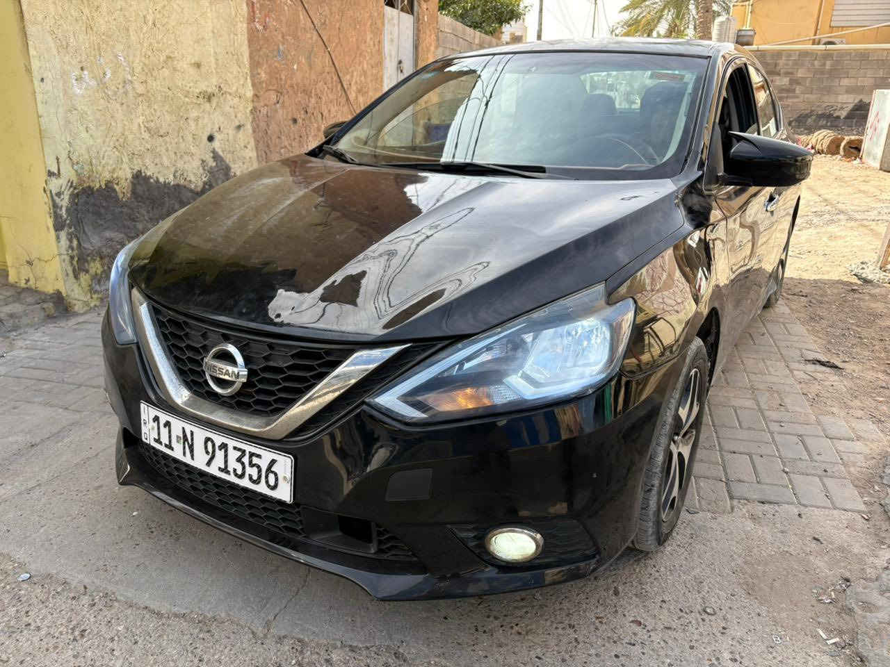 نيسان سنترا موديل٢٠١٨فول مواصفات من عده فتحه للبيع سعر ٩٠للتواصل ***********
