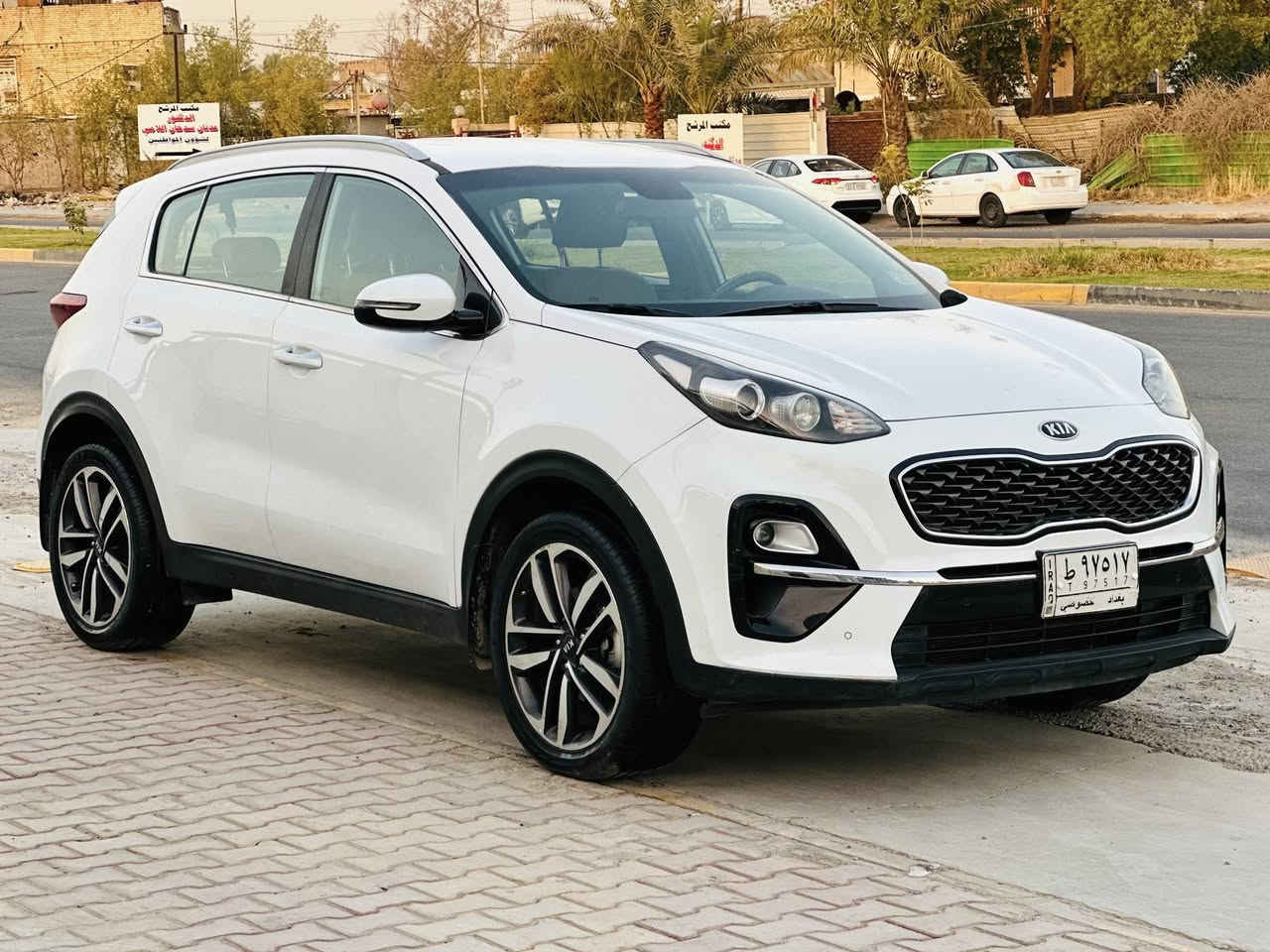 للبيع او مراوس
كيا سبورتج خليجي ٢٠١٩ بيسك 
 

ماشية ٦٩ الف 

السيارة كفالة من الحادث والتبديل والصبغ بيهة بارد + حالوب بسيط 

السعر:١٧٨

الاستفسار:***********
***********
