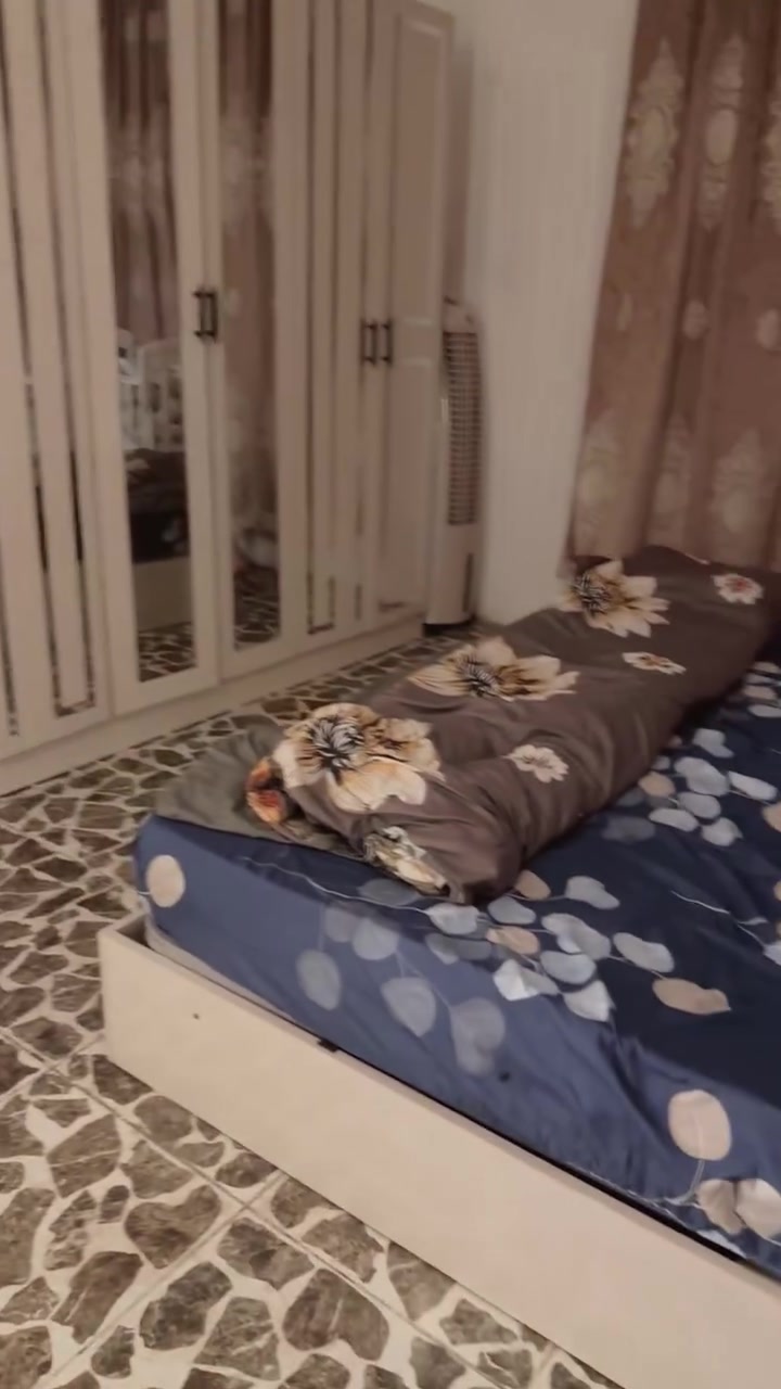غرفه للبيع مكان بغداد مدينه صدر شارع داخل نظافه فول فقط صوميه مكسوره سعر ٣٠٠ قفل


**إذا كنت صاحب هذا الإعلان وتريد حذفه لأي سبب، رجاءا أرسل رسالة إلى الدعم الفني**