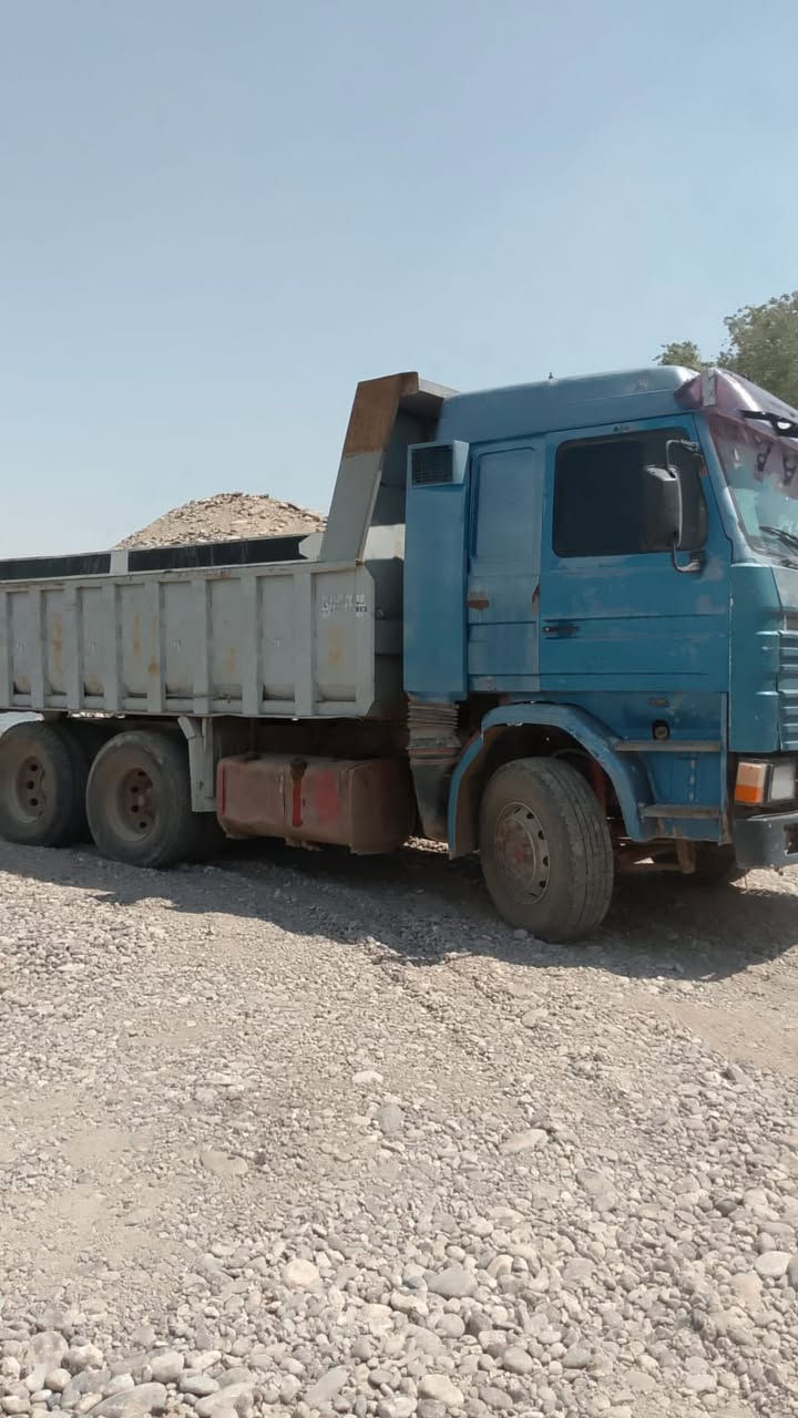 السلام عليكم 
سكانيا 113 للبيع قماره عاليه 
كير 5+5 
سحال جوبلس 
تخم تاير جديد 
شاصي طويل بلادي 
السياره جاهزه عل شغل 
السعر 135 وبيها مجال 
هـ***********
المكان صلاح الدين بيجي الزويه
