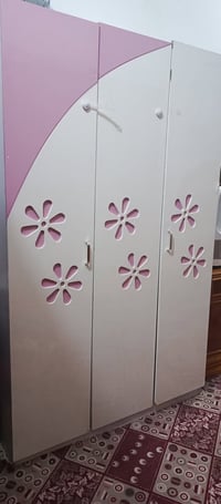 خزائن • قيمي واخذي