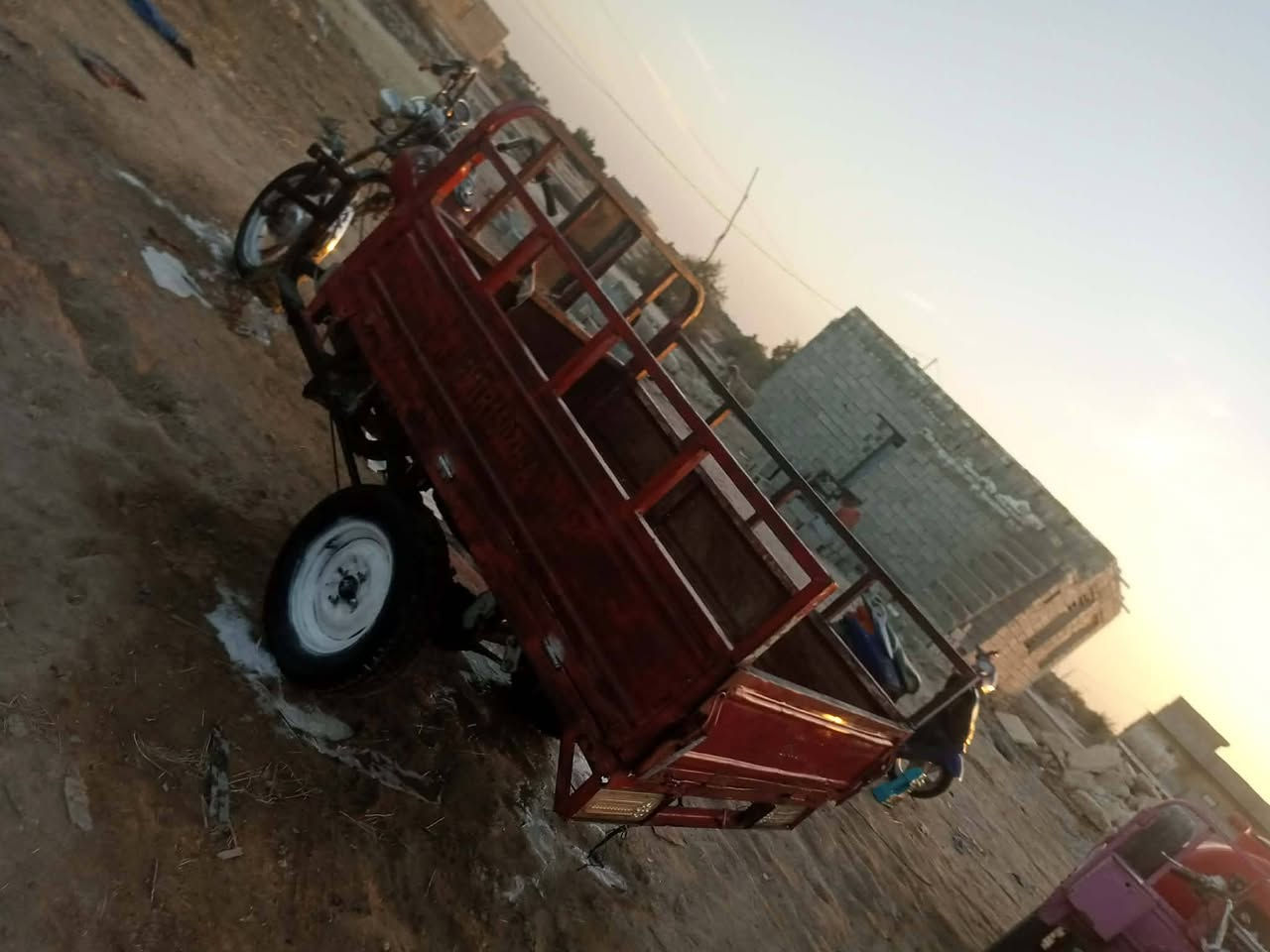 السلام عليكم البيع ستوته محرك اكسن شاصيه مكفول كهربائيه كله شغاله مديل 16كلك سعرها 500مكاني السماوه المجد***********
