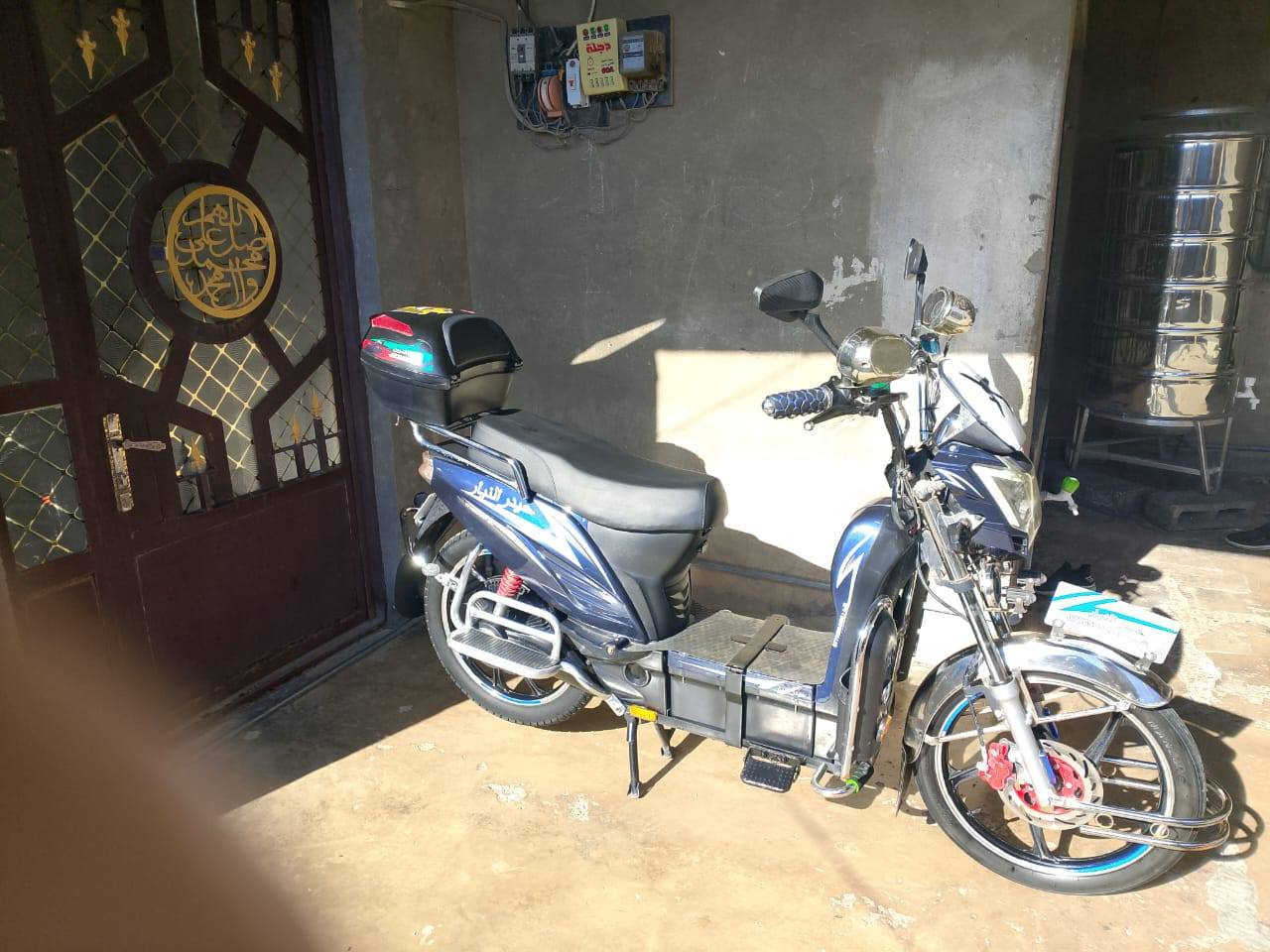 السلام عليكم دراجه شحن للبيع جاهزه من كلشي بطاريات ٣٢انبير صار شهر من شادهن لسعر ٥٥٠وبيها مجال 
الرقم ***********
