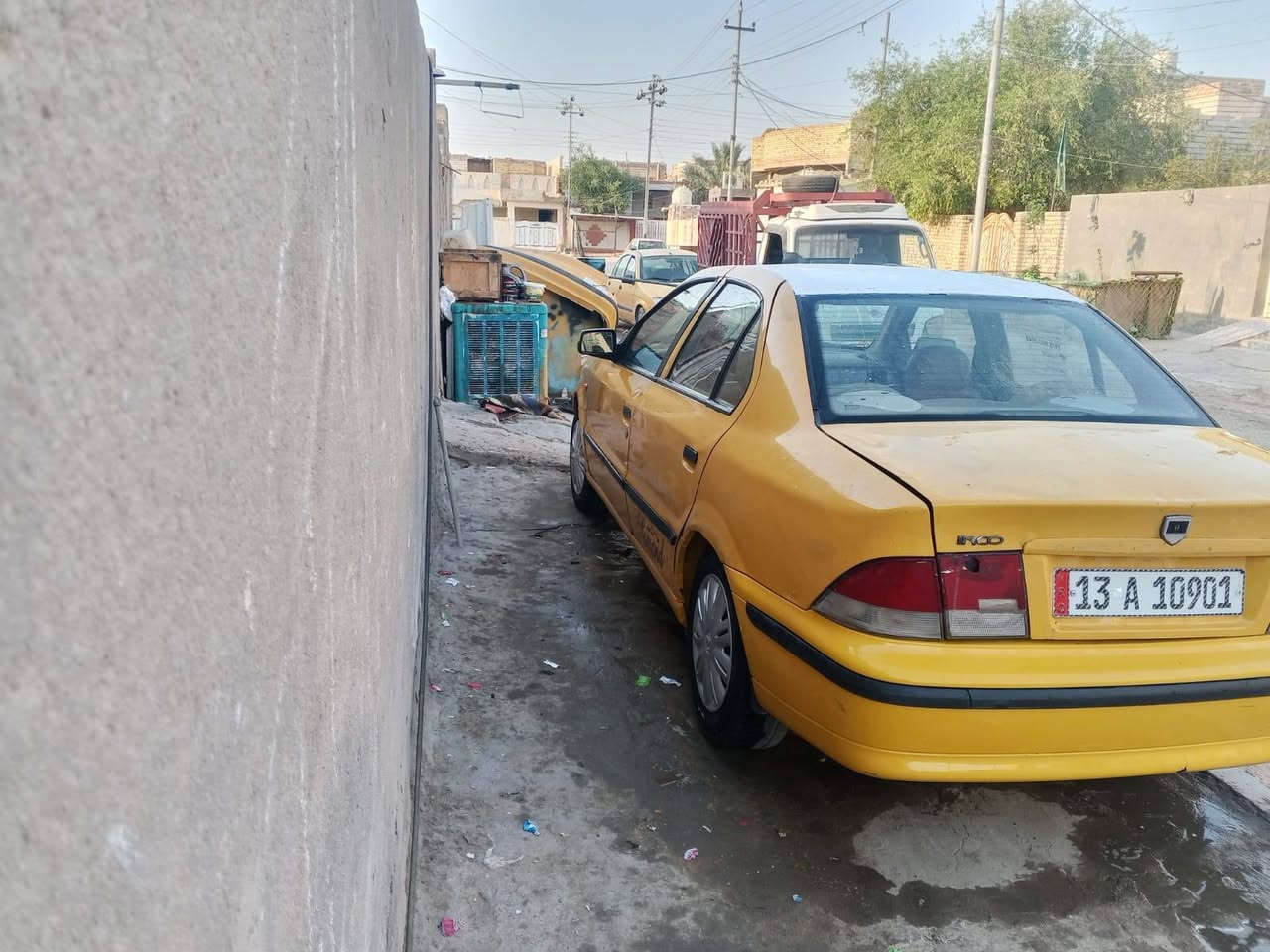 سلام عليكم سمند موديل 11 رقم نكليزي سعر 20 الشراي يتصل ***********

