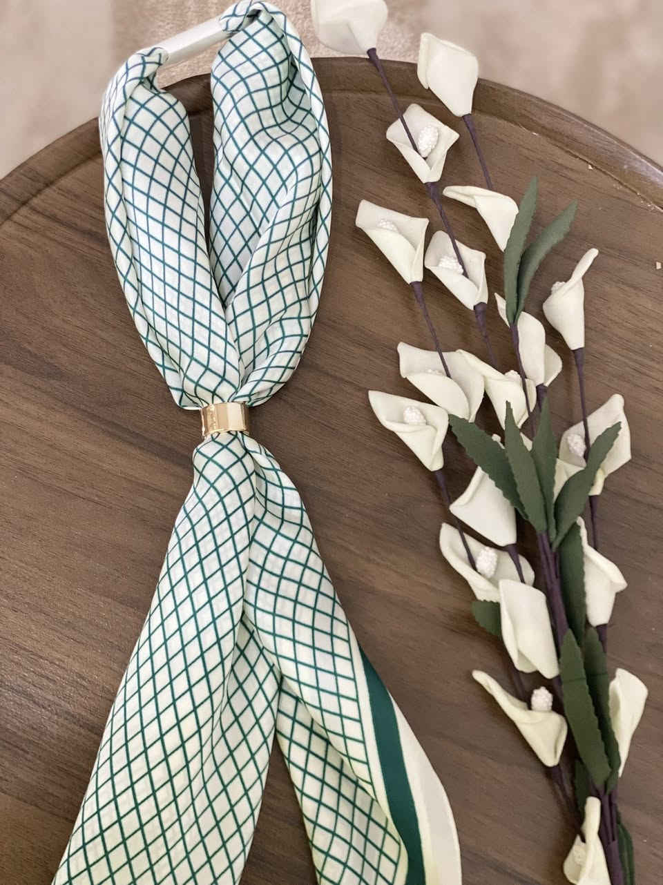 خلي اطلالتك تكتمل مع اسكارف  الراقي😍متوفر توصيل جميع المحافظات🔥


**إذا كنت صاحب هذا الإعلان وتريد حذفه لأي سبب، رجاءا أرسل رسالة إلى الدعم الفني**