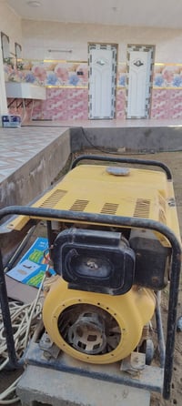 للبيع مولد كاز   مدات (4)  طولها (4)م  للاستفسار على الرقم  0780041440...