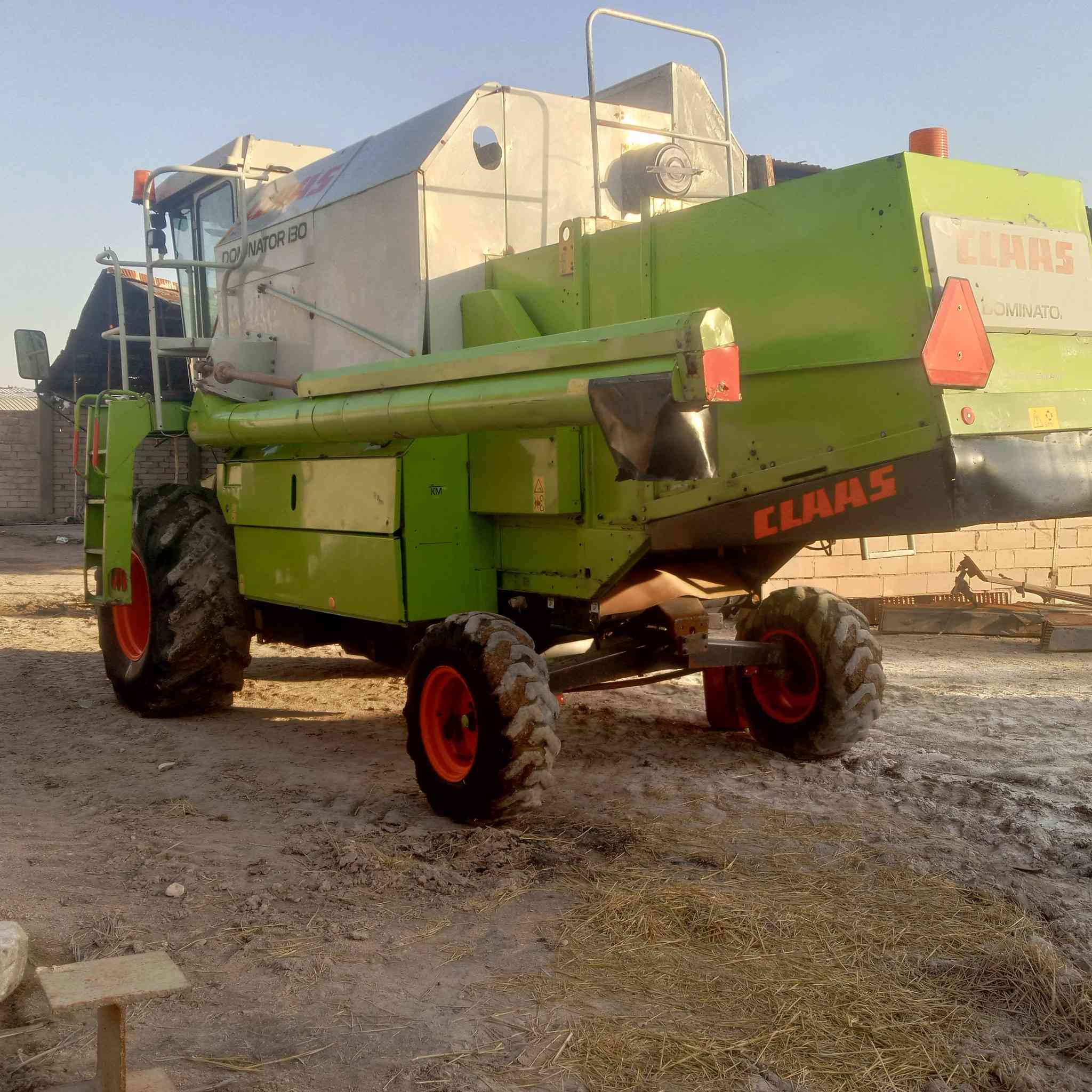 حاصوده كلاس موديل 2008 للبيع فقط رقم نجف محرك كتر تاير امامي 26 والخلفي 18 بريمه نفخ مكان ديوانية قضاء الشاميه الإستفسار ***********
