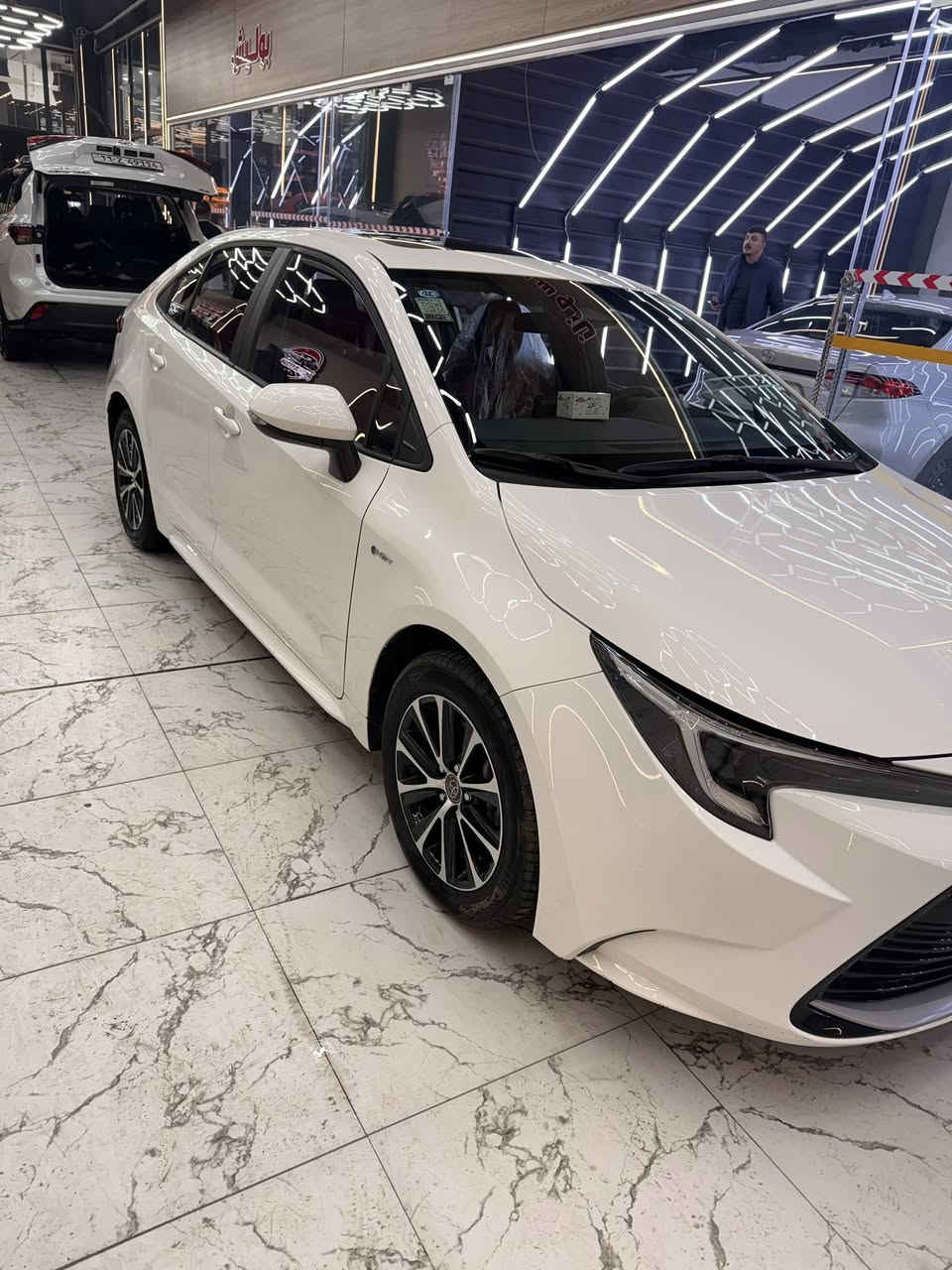 سلام عليكم كورلا هايبرد خليجي شكل الامريكي
سيارة فول مواصفات داخل جلد احمر اخت زيرو ماشية 13 الف رقم بغداد باسمي 

بيها مكانين pdr ممبينات ابد بلجاملغ الامامي ولباقي مابيها شي 

مكاني الكرخ حي الخضراء   

رايدها ب148  

رقمي ***********
