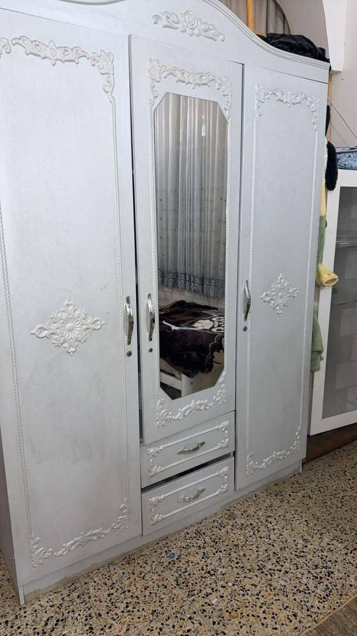 سبلت طن عادي ٢٠٠تخم ازرك ١٠٠مع توصيل كونتر ١٢٥ سنك اخضر٧٥ثلاجه٧٥ميز طعام٧٥مجمده ١٠٠دوشك ٥٠نفرين كنتور ابيض١٢٥ ميز تواليت ٣٥صوميه نفر ونص٤٠ براكيتات١٥ كنتور صاج ٢٠٠ تخم جوزي ٢٢٥توصيل اكو ***********
العنده ثلاجه رصاصي كبيره يدزلي
