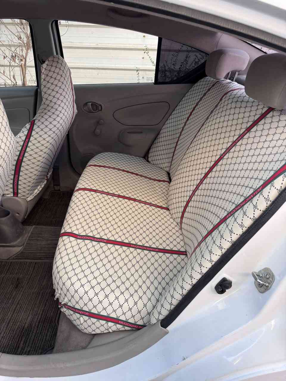 نيسان سني 2024   هندي   بدون رقم 

ماشية 66 الف فقط السيارة استيراد شخصي ب اسمي 

(السعر 105 )

حادثها خشم البنيد وجاملغ خلفي والصندوك مصبوغ 

السيارة باسمي تحويل مباشر للمشتري

مكان السيارة بغداد

للتواصل على الرقم *********** متوفر واتساب على الرقم المذكور..
