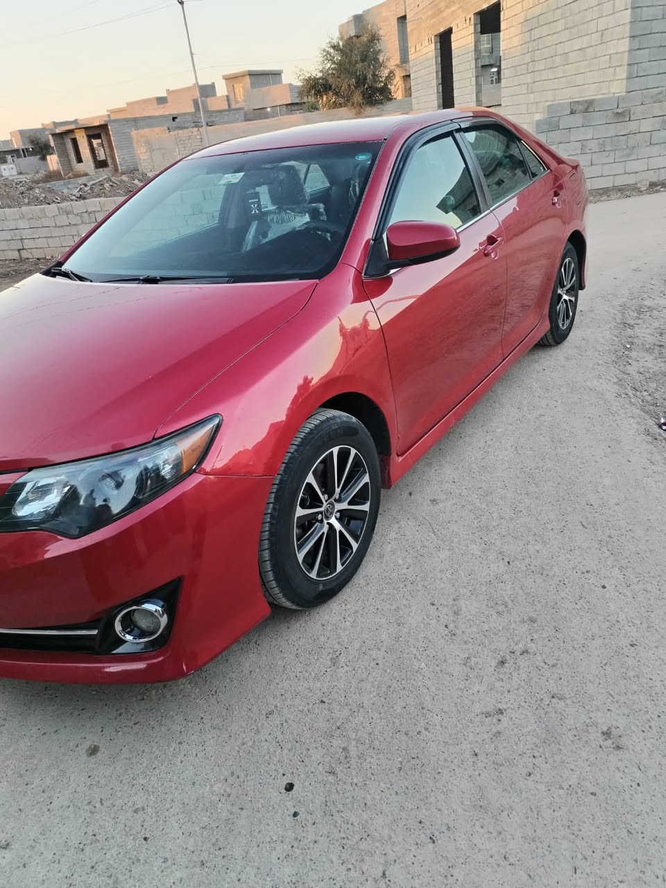 سلام عليكم للبيع كامري موديل 12 وارد كندي محرك 6 سلندر صبغ قطعتين  بدون دواخل شرط سياره جديده رقم اربيل دولي   مكاني صلاح الدين الضلوعيه ***********
