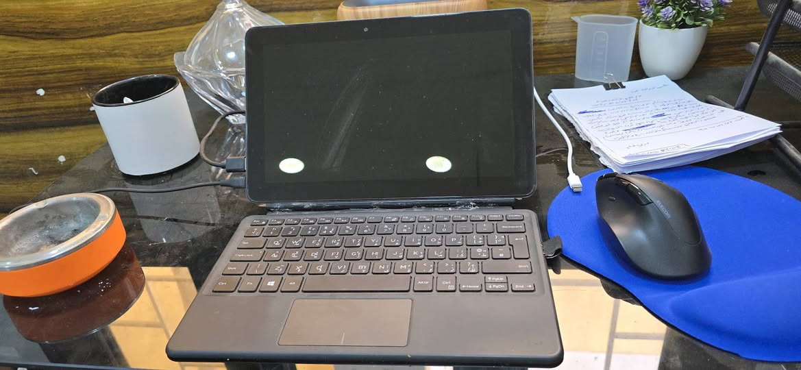 لابتوب ديل 2in1
المعالج intel core m5-6y57
RAM 8G
HARD SSD 256
VGA 128 MB SHARE
نظافة ٧٥% 
السعر المطلوب ١٢٥٠٠٠


**إذا كنت صاحب هذا الإعلان وتريد حذفه لأي سبب، رجاءا أرسل رسالة إلى الدعم الفني**