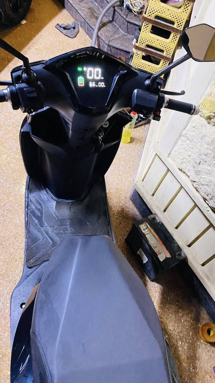 ماطور سكنس  6 بطاريات دبل ملف 2000 بي بك وتحديد سرعه 3 نمر ماطور جديد  السعر 430 وبي مجال رقمي ***********
