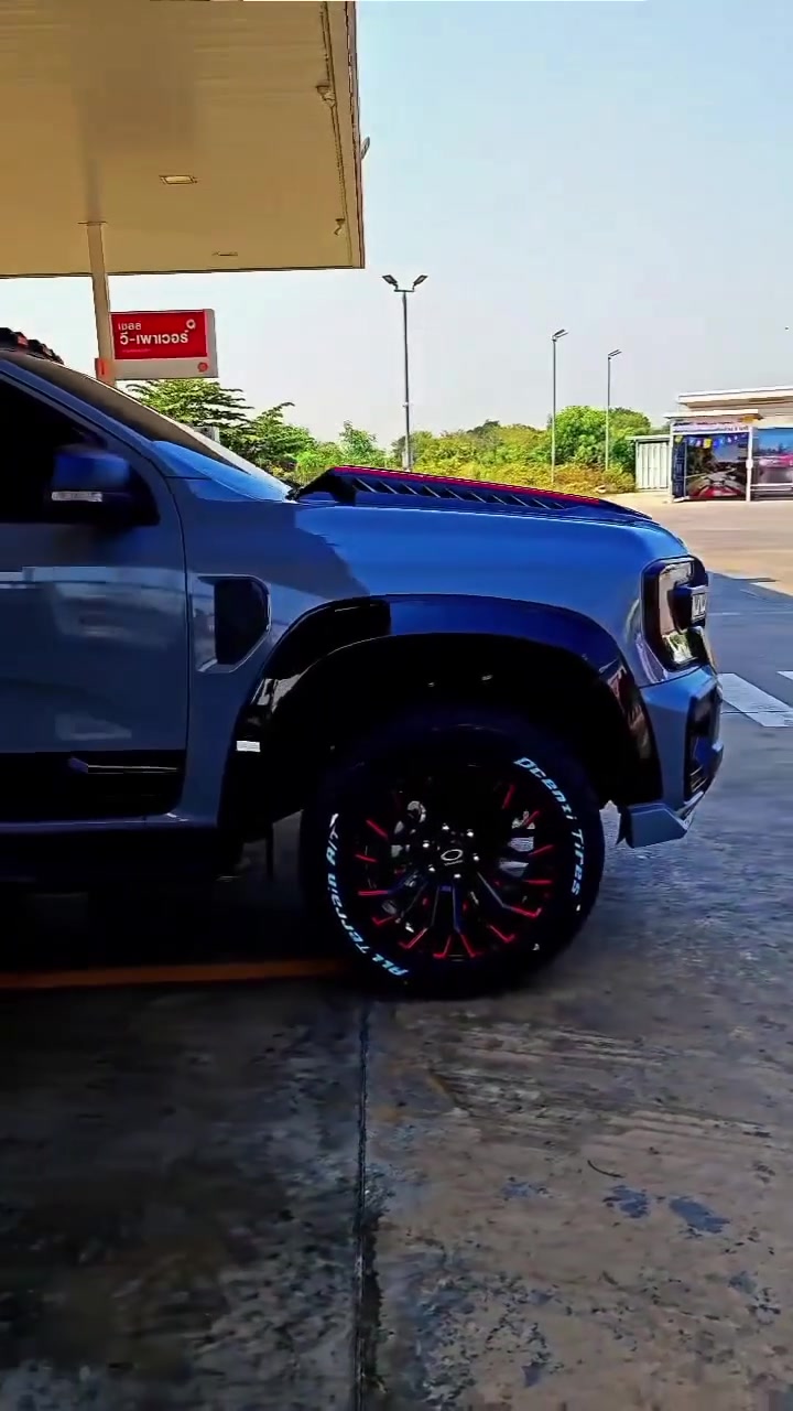 ®️ luxury 👑 Ford Ranger Raptor ®️ F-150🦖

 #ford #fordranger #FordRangerRaptor #Ford2026 #caroffroad #luxurycars #carshopping #carshow #تعديل #سيارات #فخامة


**إذا كنت صاحب هذا الإعلان وتريد حذفه لأي سبب، رجاءا أرسل رسالة إلى الدعم الفني**