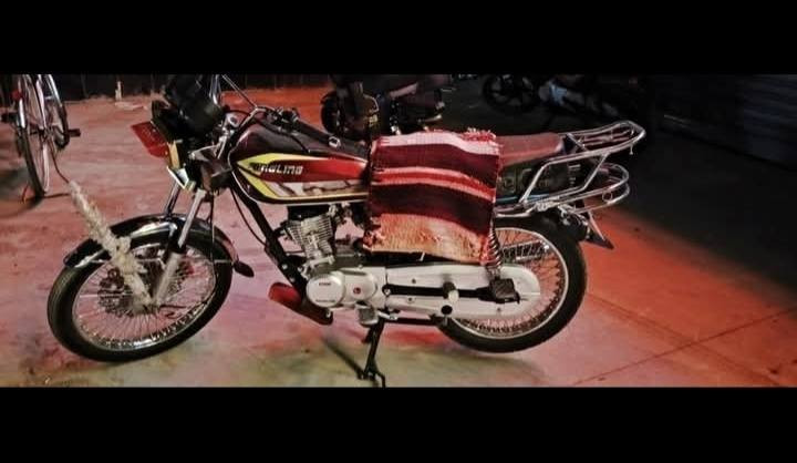 تايكر 24 سيجي محرك مكفول +شلعه ومعدل فول
دشبول شغال دراجه مرتبه ربع ماذب عليهة سعر 625 وبيه مجال حك الجيه مكان بلدروز الرقم
***********
