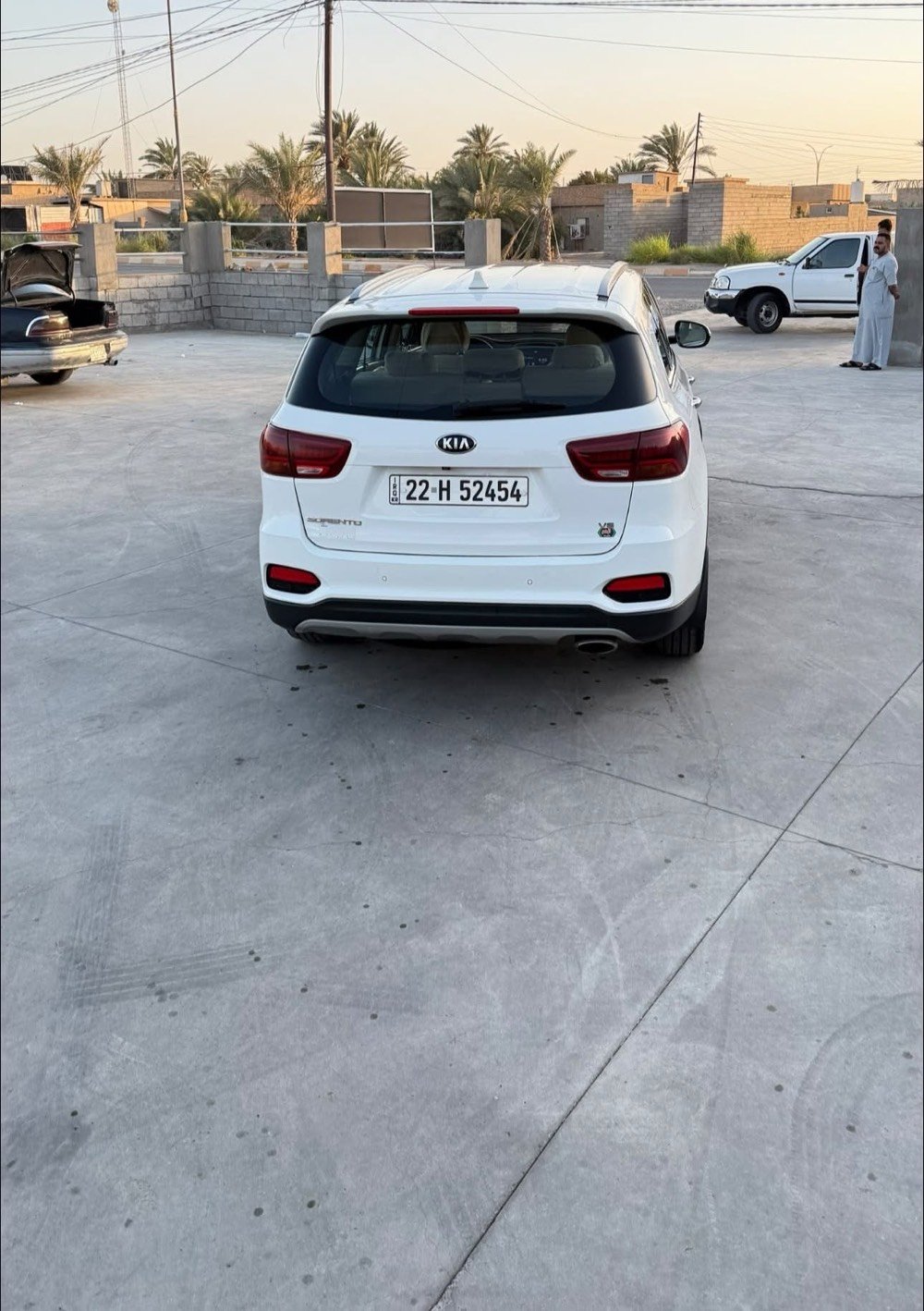 السلام عليكم 
الجميلة للبيع سورنتو خليجي
2020  V6
بصمة 
شاشة كبيرة
فول مواصفات عدى الفتحة
كلين مكفولة
السعر ٢٤٠ وبيها مجال
استلام شركة زيرو على ايدي
للاستفسار الاتصال على رقم 
***********