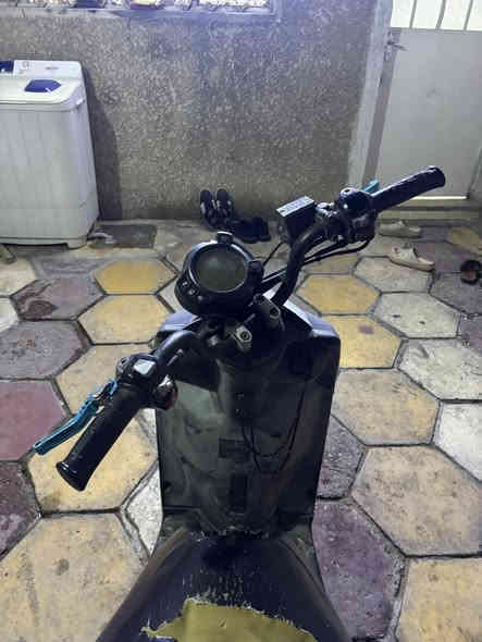 لسلام عليكم سكنس جبلي محرك ممفتوح بلادي بيه كلج رياضي السعر850 لامين الثانيه  رقمي‭0776 529 0899‬
