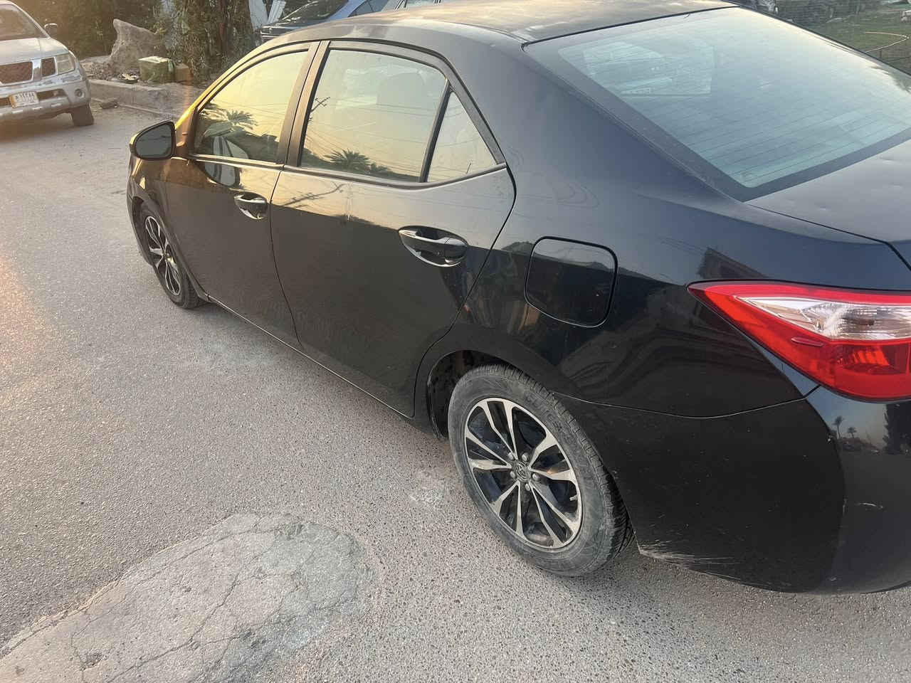 السلام عليكم كورلا 2019 حادثه  بابين وقماره صبغ  وبلعراق جاملغ تبديل وشويه من بنيد على حادثه نقصه بس صبغ السعر 100  سياره على ايدنه احنه دخناه  ***********
