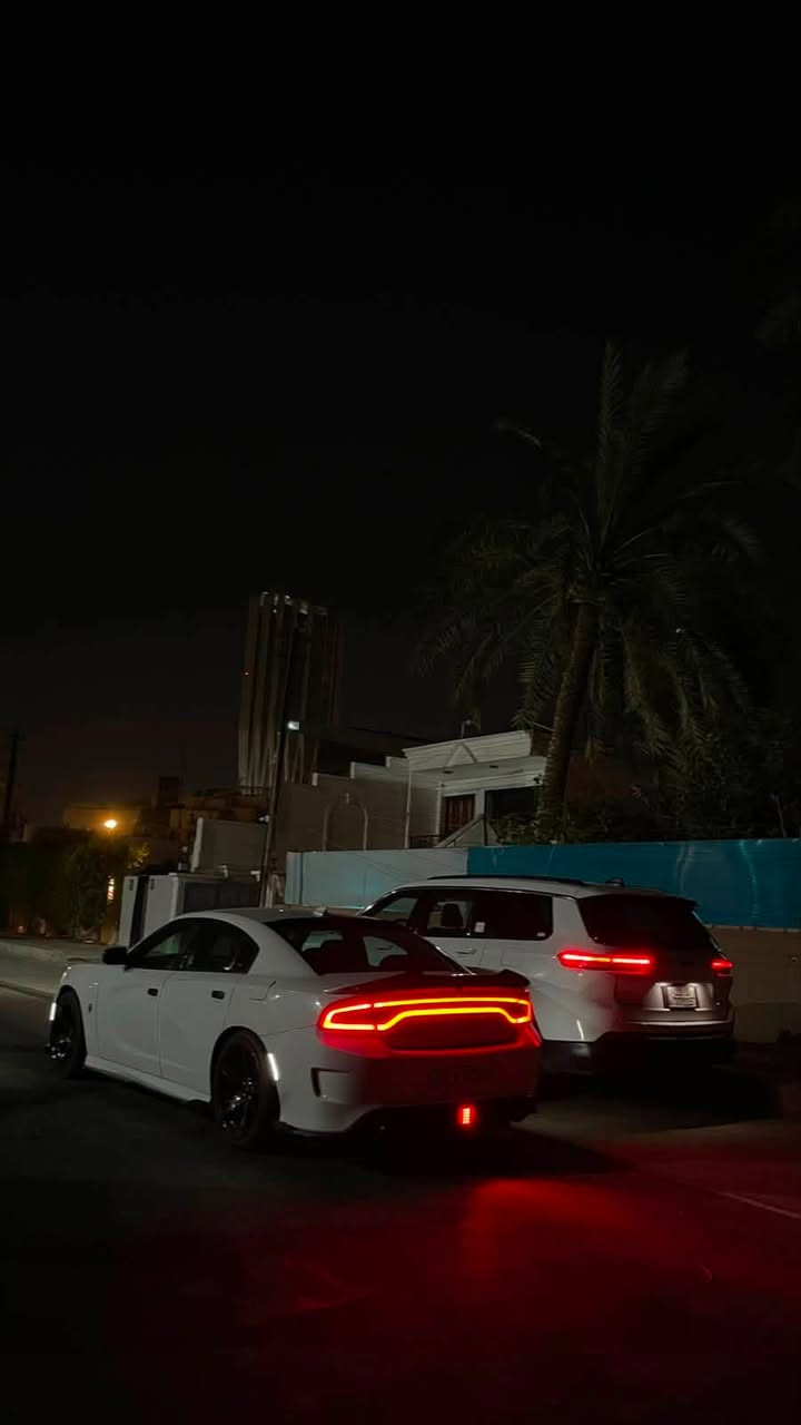 للبيع | دودج جارجر R/T Track Pack 5.7 HEMI موديل 2019
* الموديل: 2019
* الفئة: R/T Track Pack
* المحرك: 5.7 HEMI V8
* المسافة: 66 ألف ميل

السيارة بحالة ممتازة، صارلها سنوات عندي واستخدام شخصي، وكل شيء بيها يشتغل بدون أي ملاحظات.

المميزات:
✅ حادثها بأمريكا (ضربة بجم) وتم تصليحها باحتراف.
✅ أكفل الكير والمحرك والكهربائيات.
✅ بدون أي كلوب أو Check Engine.
✅ برمجة أداء + برمجة استخدام يومي، وصرفية البنزين ممتازة مقارنة بمحرك الـ 5.7.
✅ داخلية نظيفة جداً.
✅ أكزوزات بلدية R/T بدبات سود أصلية.
✅ تخم تايرات جديد.
✅ دسكات جديدة.
✅ تبريد ثلج.

السعر: 150 ورقة (150$) وقابل للتفاوض بالمعقول.

📍 الموقع: بغداد – جسر ديالى

📞 للاستفسار: ***********
