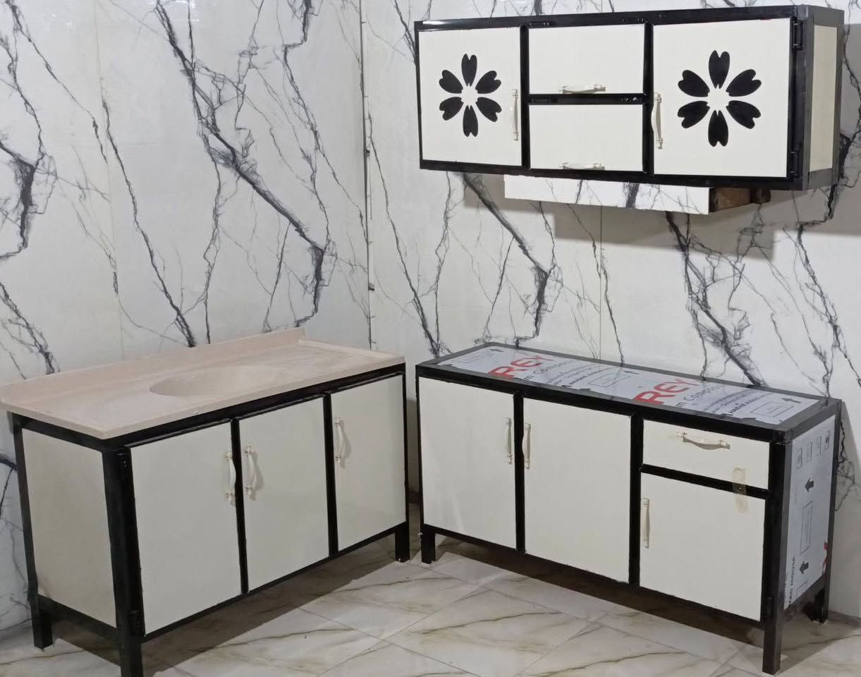 كاونتر مترونص مع ملحق متر ونص مع سنك مرمر متر و20 السعر 💸210 الف فقط تخفيضات لفتره محدوده سارعو بل حجز قبل انتهاء العروض. *********** رقم واتساب.
