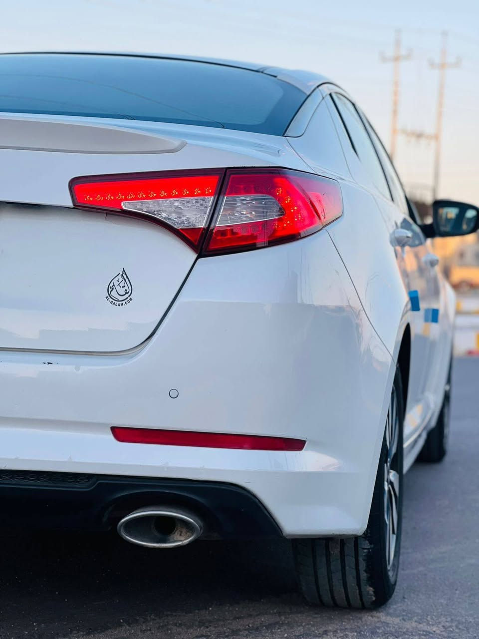 السلام عليكم
للبيع كيا اوبتيما ٢٠١٢ خليجي مكفوله ما عدا جاملغ امامي ايمن صبغ فول 1/1  محرك ٢٤٠٠ دوش جديدة بمعنى الكلمة  تخم تاير حدادة تبريد كير محرك كله جديد

مكانها الناصرية مركز المدينة
السعر ١٣٣ وبيها مجال
*********** //***********
