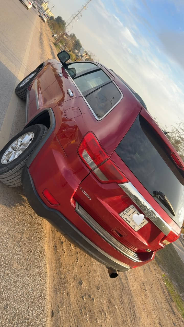 السلام عليكم
للبيع جيب لاريدو 2011 مواصفات الجيب معروفه

السياره بيها قطعين بدون دواخل 

السعر 148 مكان السياره بابل

***********
