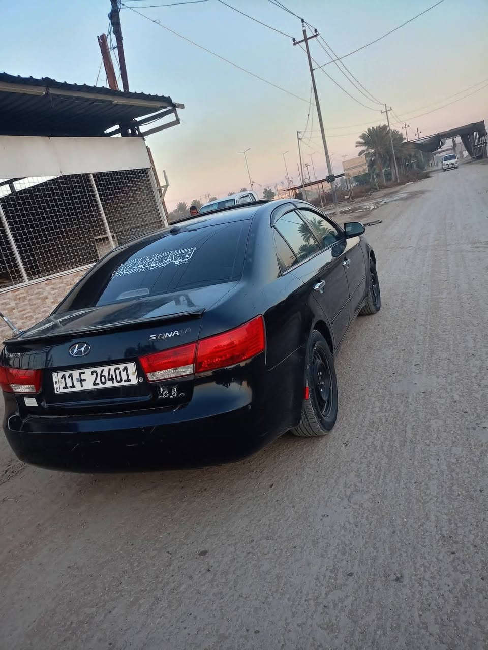 ***********
هونداي سوناته موديل 2008 
للون ازرق حبري فول مواصفات 
فتحه كشن كهربائيّ تحكم سترن شاشه كامره 
مكينه وكير كفاله تخم تاير حداديه تبريد تدفه 
مكينه 2400 فول مواصفات  مكاني بابل القاسم 
السعر  (91)
