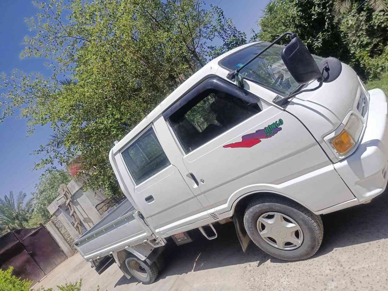 مكلف بالنشر
كيا 1996 رقم انكليزي بابل سنويه لل 2030 
مكان السياره بابل الحله الدبله 
للأستفسار. 
***********
