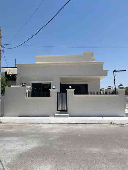 بيت  للبيع في مجمع #اندازياران (المهندسين)
 -#طابو 
مساحة200م 

- يتكون من :-  2غرف نوم _ استقبال _ هول داخلي _ مطبخ _ مجموعة صحيات _ حديقة وكراج _بيت كامل الثاث بدون نقص
- طابو ويحق التملك لكل من يحمل الجنسية العراقية
- المجمع يقع على طريق ماجدي مول خلف شقق پلاس لايف
***********
***********
🏚🏚🏚🏚🏚🏚🏚🏚🏚🏚🏚🏚🏚🏚🏚🏚
--------------------------------------------------
خانوو بۆ فرۆشتن لە شارى #ئەندازیاران
رووبەر200متر

: 2ژوور نوستن _ دیوەخان _ هۆڵ _ مەتبەخ _ گەرماو _ حەدیقە و گەراج_ به كامل ناو مال بي نقس 
- ناونیشان :له سەر رێگای کۆیە پشت شوقەکانی پڵەس لايف
للاستفسار اكثر يرجى الاتصال على ارقام الشركة
***********
***********
***********
🏚🏚🏚🏚🏚🏚🏚🏚🏚🏚🏚🏚
