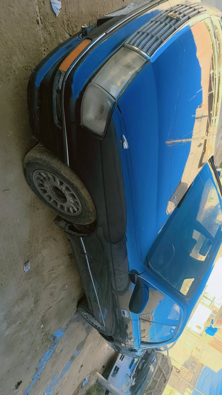 السلام عليكم للبيع بطه رقم بغداد مداور مباشر مكينه وكير جدد شرط حداديه 80/100 مكفولة  كص ونقل دواخل كلش حلوه سياره جاهزه ومال متوازي السعر 35 غير قابل للتفاوض كلش ***********مكان السياره نجف
