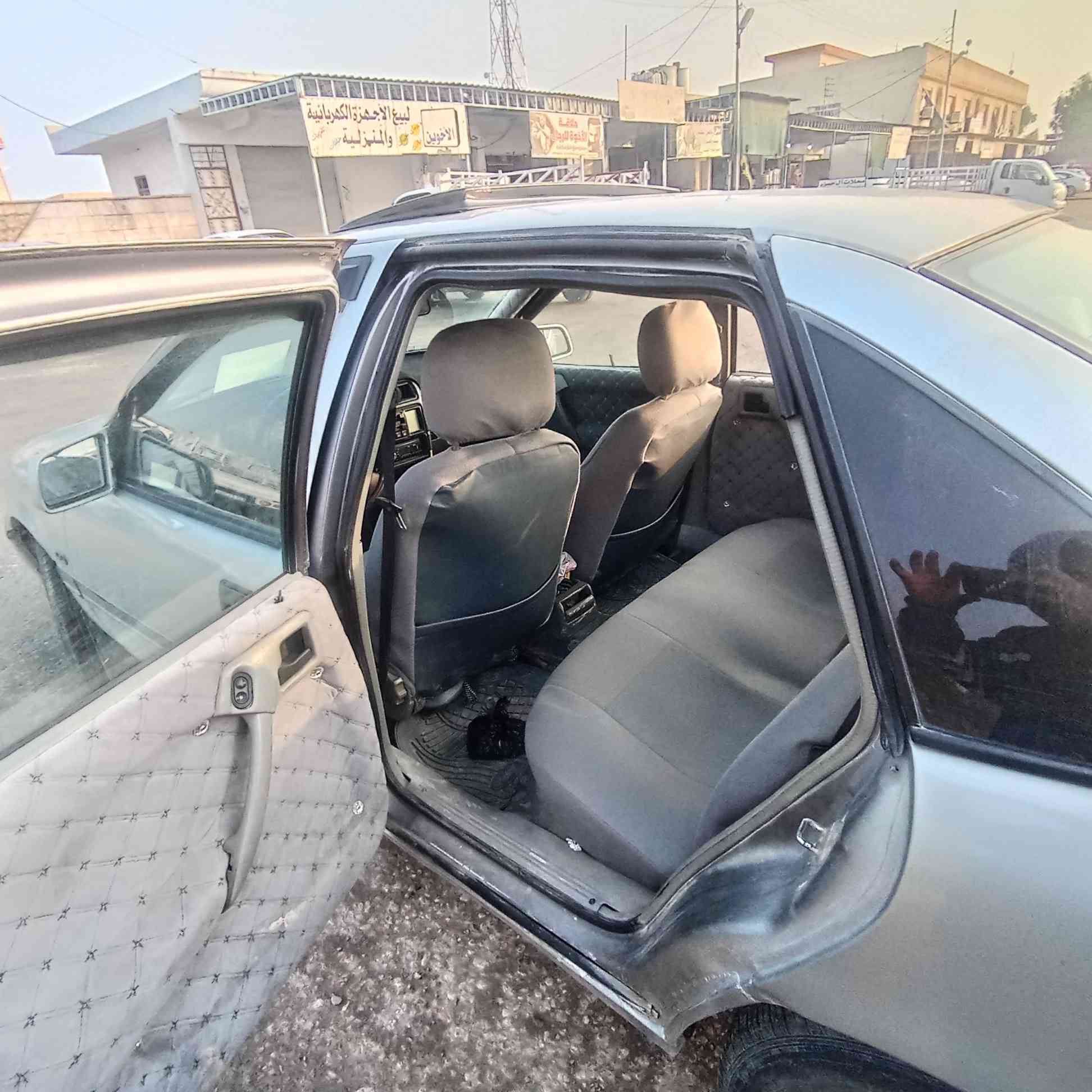 السلام عليكم اخوان فكتره حجم 18 للبيع موديل 92 شرط الوكاله وتحول سياره حلوه ونضيفه السعر عل رقم ***********
