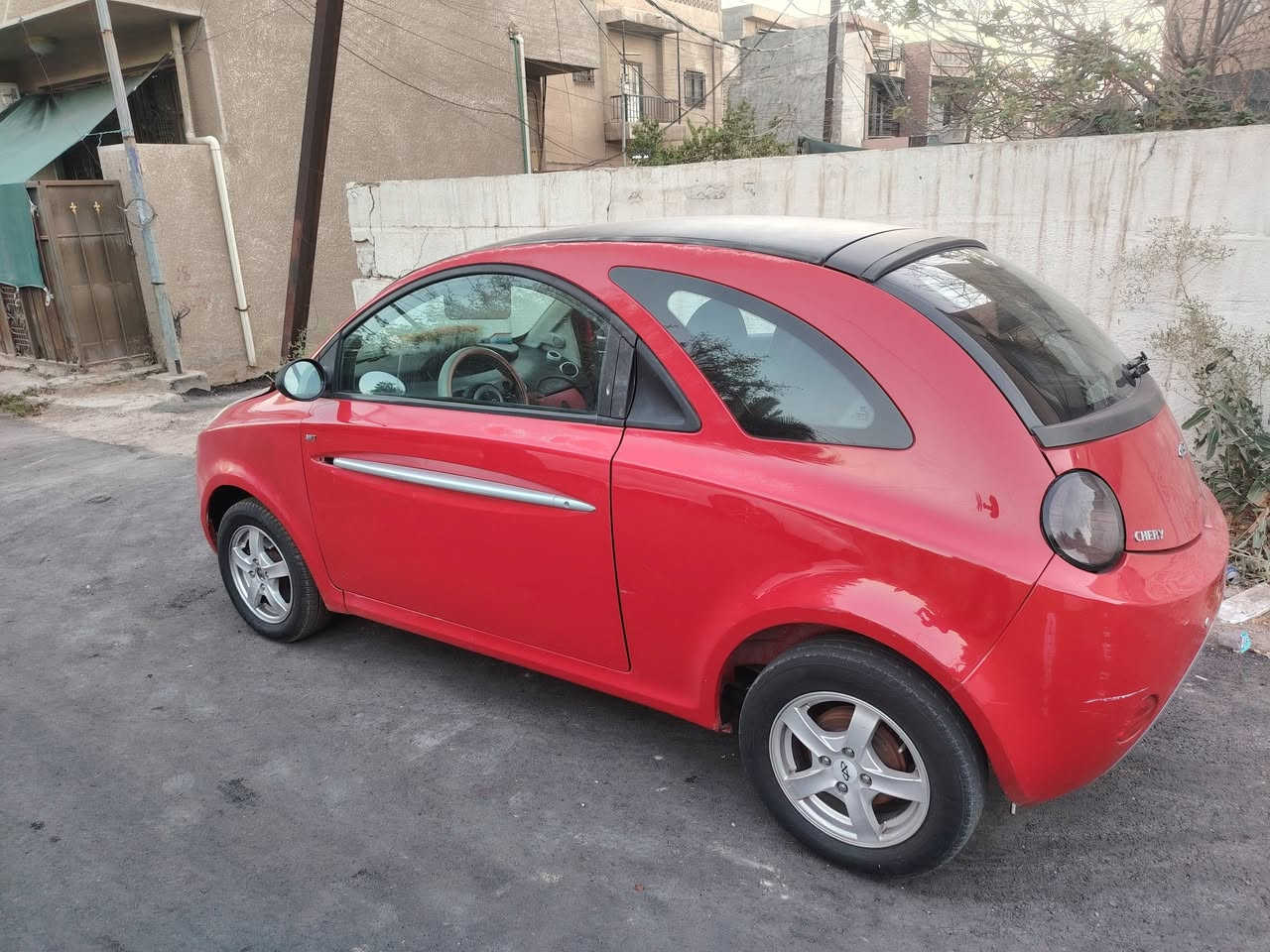 للبيع شيري كيو كيو مني 2013 Chery QQ بحالة جيدة جدًا.
✅ الماكينة مكفولة الكير مكفول
✅ سنوية سارية ومعاملة أصولية 100% الهزة جديدة
✅ التبريد شغال، 
✅ السيارة نظيفة ولا تحتاج صرف ميكانيكي سيارة كاملة
مكان السيارة بغداد المنصور بأسمنا ثاني يوم تحويل مكلف بالنشر سعرها 38$وبيها مجال بسيط 

*********** واتساب
*********** واتساب
