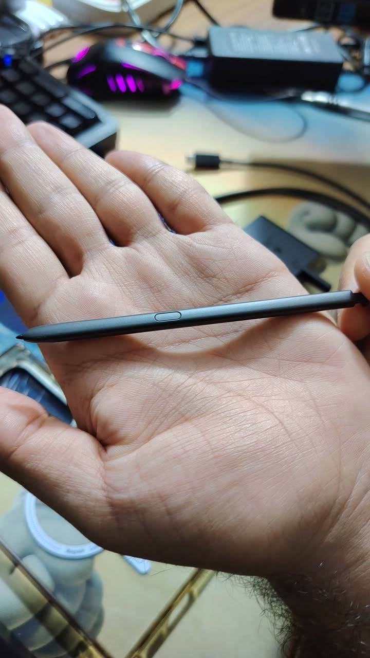 جهاز 24 الترا
512GB
لون اسود
كارتونة مطابقة

الجهاز + الشاحن 45 واط والكيبل الاصلي + سماعة الاذن من akg الاصلية

مليون و100
وبي مجال بسيط مكاني بغداد الزعفرانية

واتساب
***********
