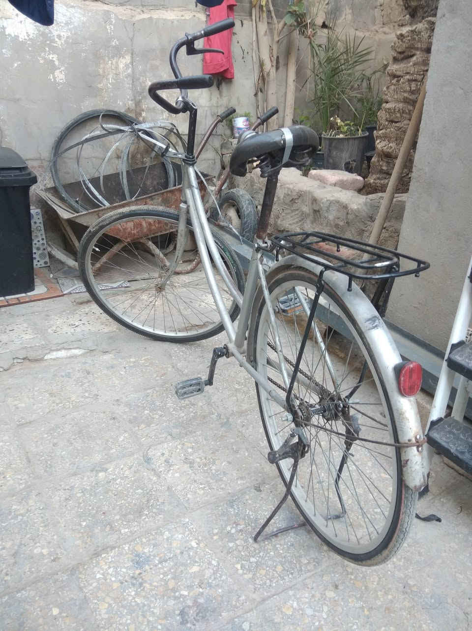 السلام عليكم لبيع 40وبي مجال


**إذا كنت صاحب هذا الإعلان وتريد حذفه لأي سبب، رجاءا أرسل رسالة إلى الدعم الفني**