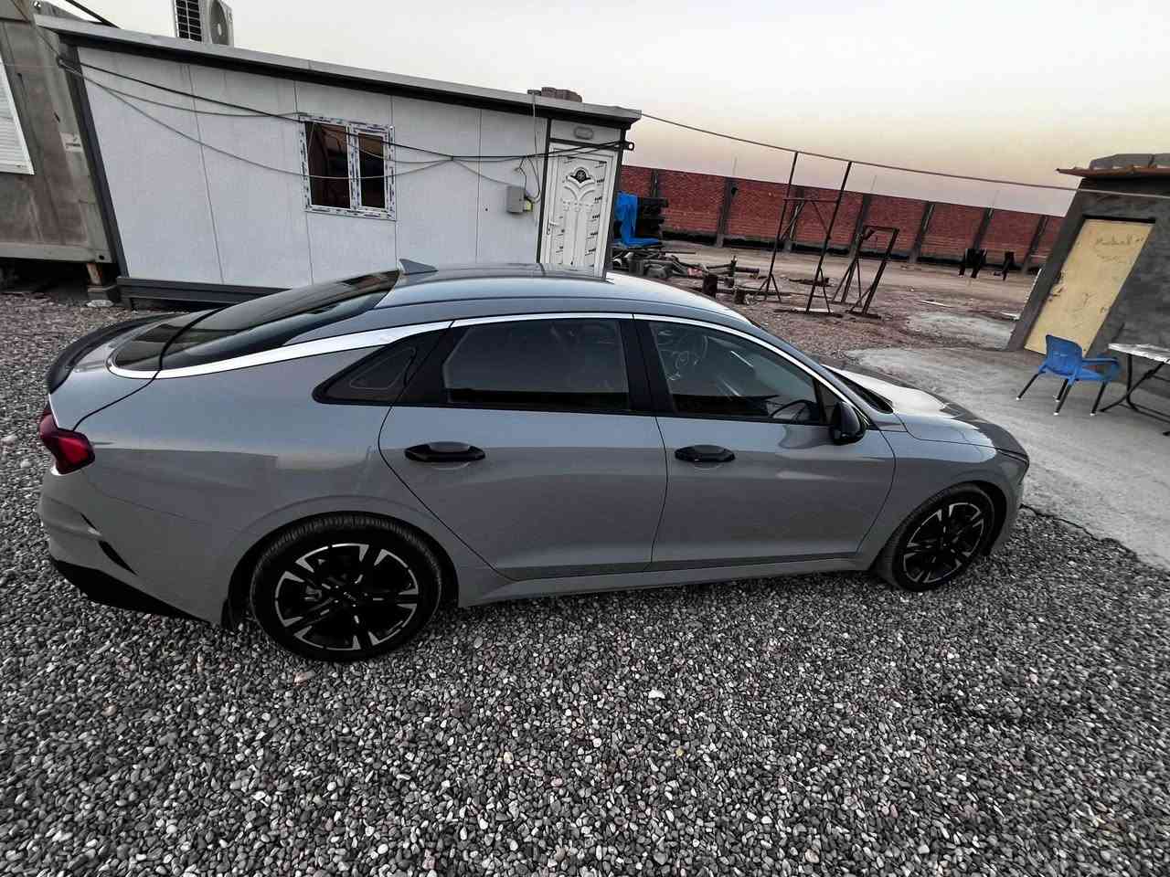 كيا k5 gt line 2024
اللون : اسمنتي 

المحرك : 1600 تيربو 

ماشية 37 الف كيلو متر

الرقم :اربيل

المواصفات : 

 بصمة تشغيل 

 تشغيل عن بعد  

اربع وضعيات قيادة 

 دواخل جلد+ الأرضية مدوشمة جلد 

 شاشة كبيرة 

 تدفئة كشنات 

 ابل كاربلي واندوريد اوتو 

 رادارات  جانبية 

 نقطة عمياء 

نظام مانع تزحلق

 مثبت سرعة 

تحديد مسار 

مخارج AUX +USB

 شاحن وايرلس 

 اوتو هولد 

 جنطة ذكية فتح تلقائي 

حادثها بسيط مذكور بالصور

السعر 180 وبي مجال 

مكانها بعقوبة

***********
