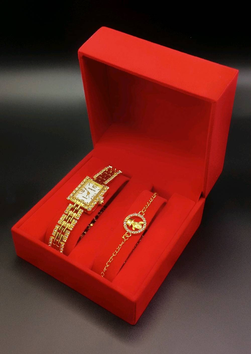 بوكسات عيد الحب يمنا غير احجز الان وتميز بهديتك توصيل احياء كربلاء موجود